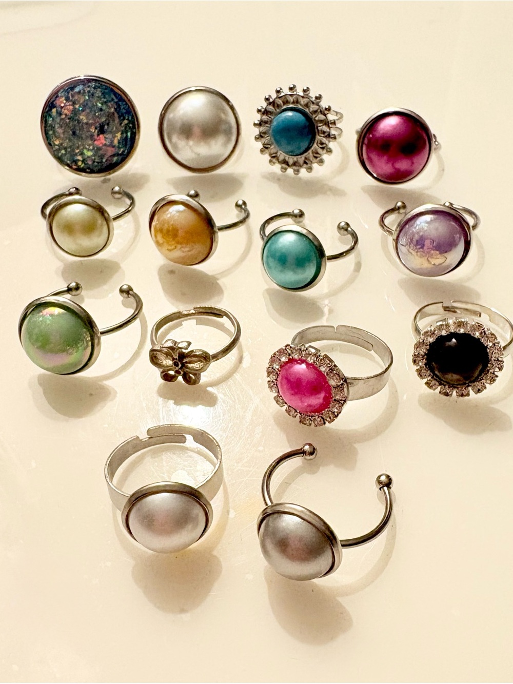 14pc Of Assorted Women’s Fashion Rings - Pink, Turquoise, Purple, Gold and More